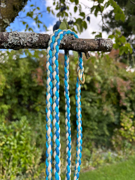 Leine in Blau, Türkis, Grün und Creme