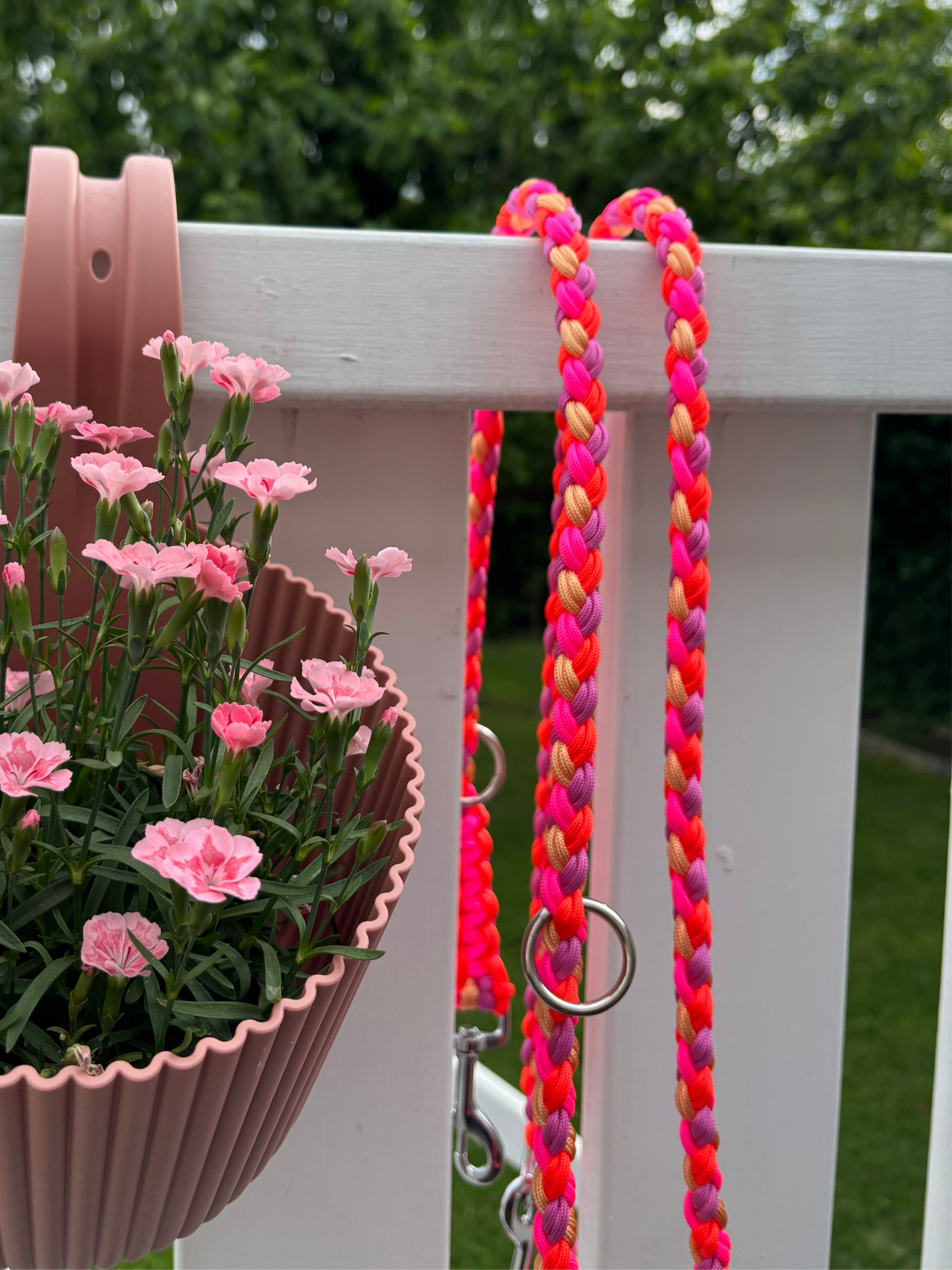Paracordleine in Pink, Orange, Gold und Lila