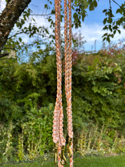 Paracordleine in Rosa, Beige, orange und Leo